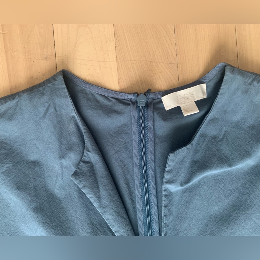 Elegant Blue Jumpsuit - Picture 3 of 10